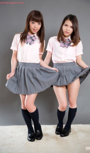 Students Nishino Ena and Haruna Remu lower panties and give handjob