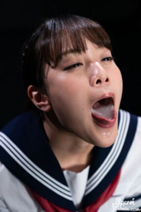 Kogal Komatsu Aya in uniform on her knees receiving cum in mouth